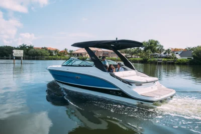 SeaRay-SLX-Custom-001